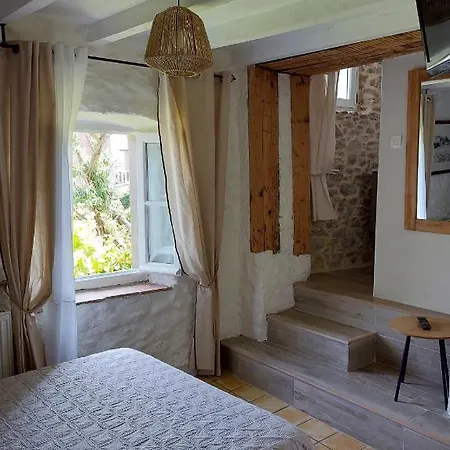 Le Logis Des Remparts A L'interieur De La Cite Medievale, Jardin Prive, Parking Inclus Vakantiehuis *