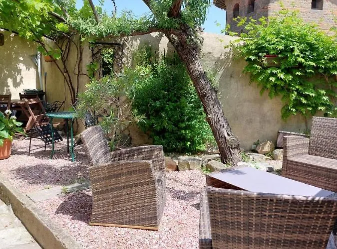 Le Logis Des Remparts A L'interieur De La Cite Medievale, Jardin Prive, Parking Inclus